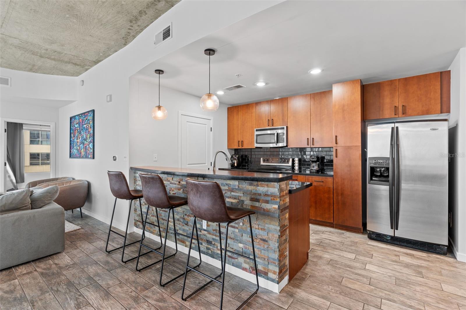 155 S COURT AVENUE 1202