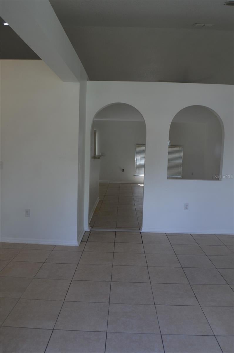 Casas a venda 3 - Jen Dantas 9010 MCCORMICK STREET