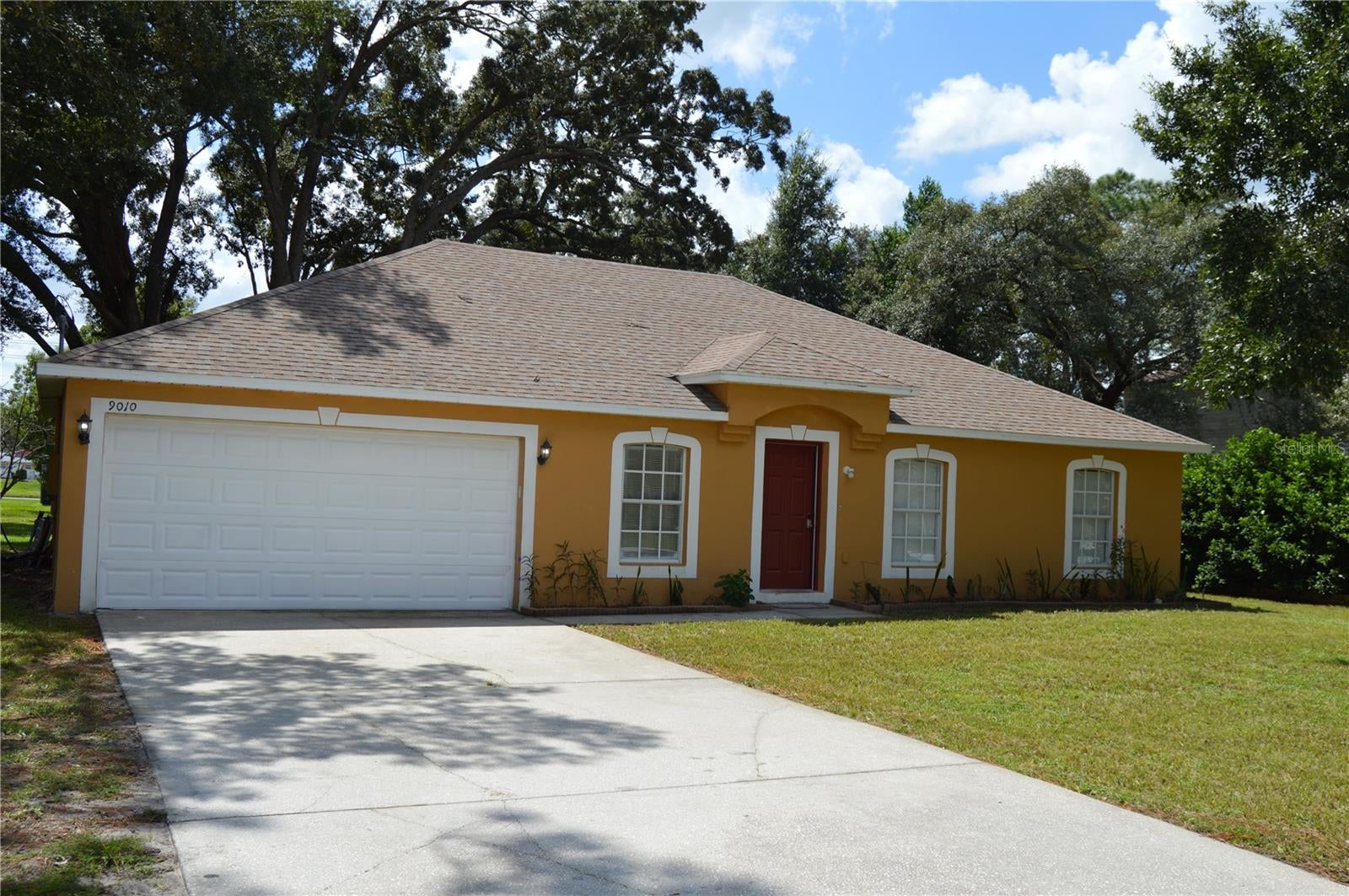 Casas a venda 1 - Jen Dantas 9010 MCCORMICK STREET
