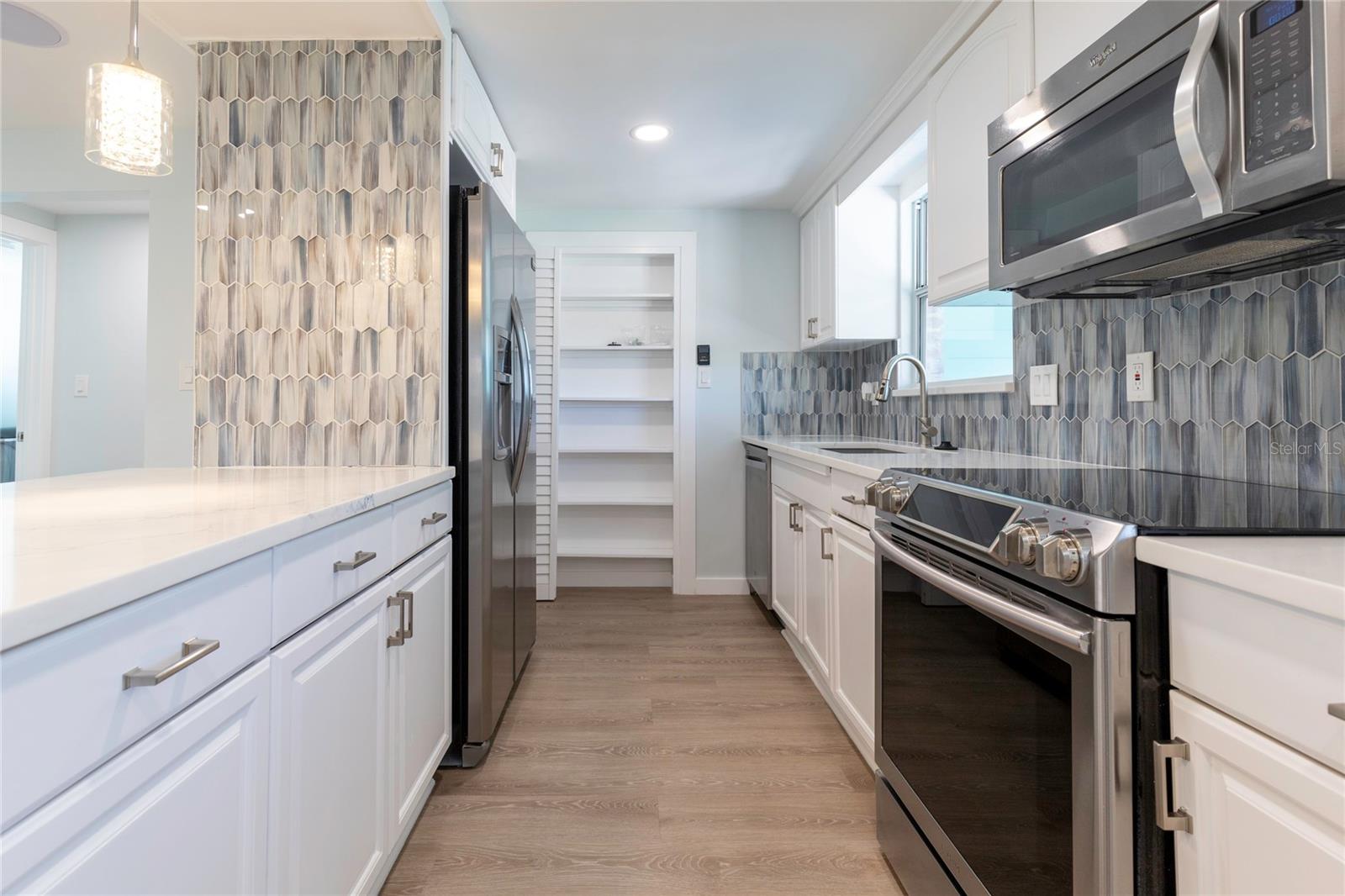FLORENCE - Residential Lease