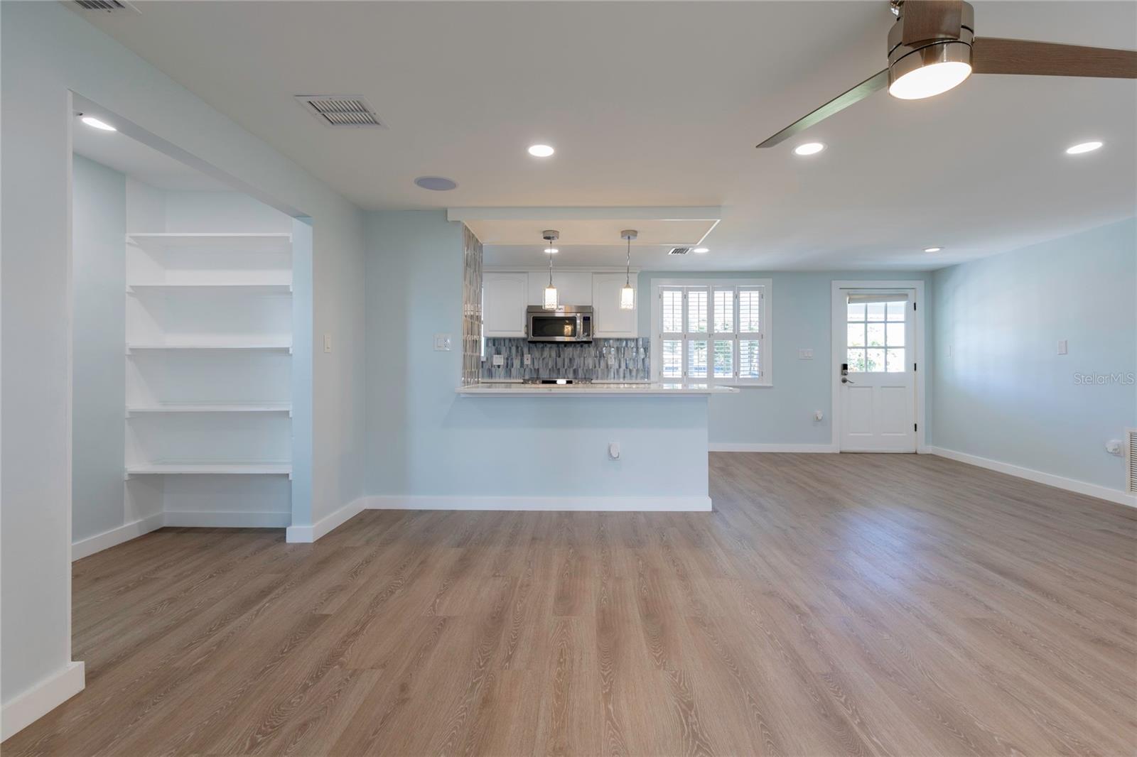 FLORENCE - Residential Lease