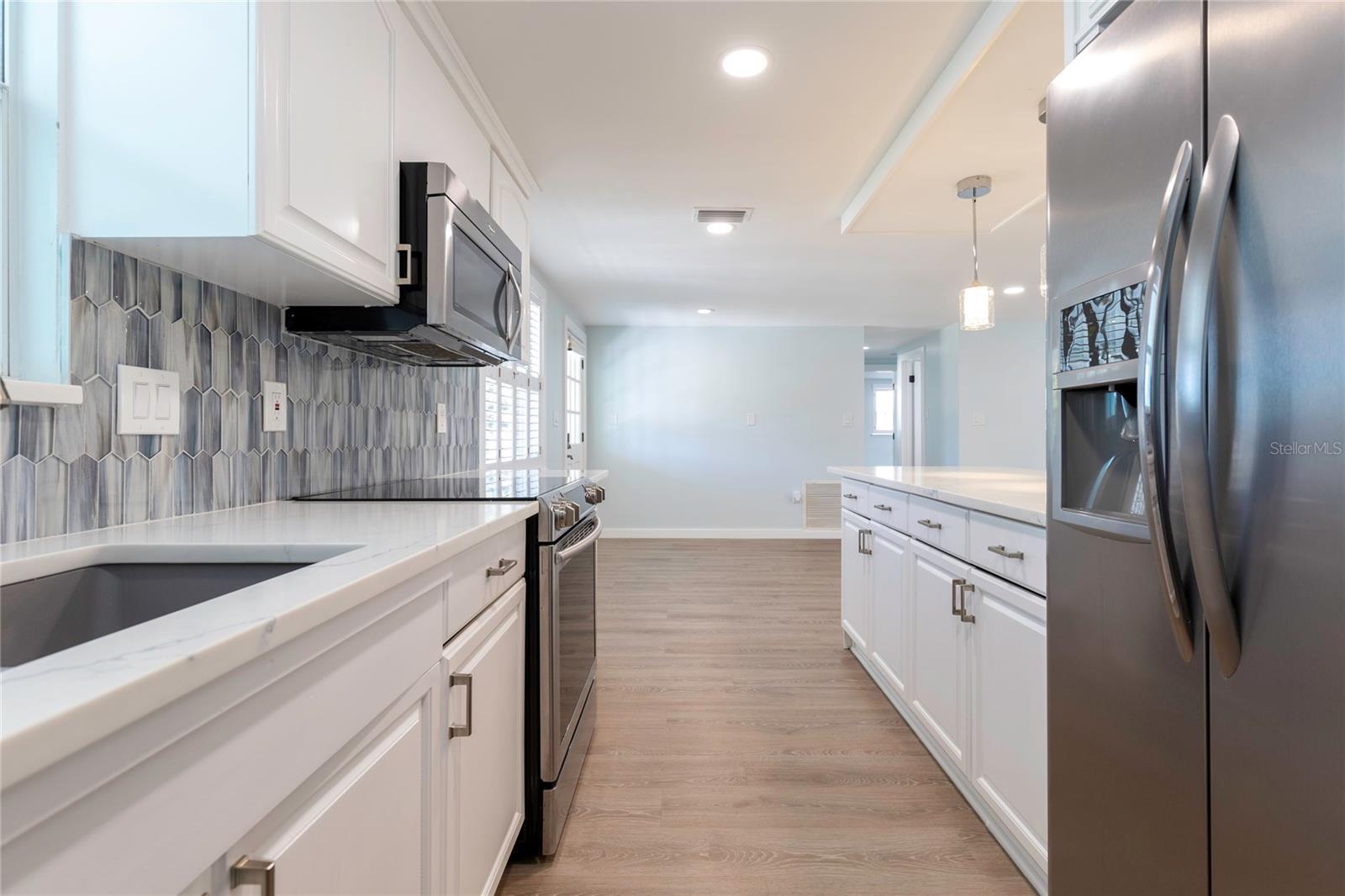 FLORENCE - Residential Lease