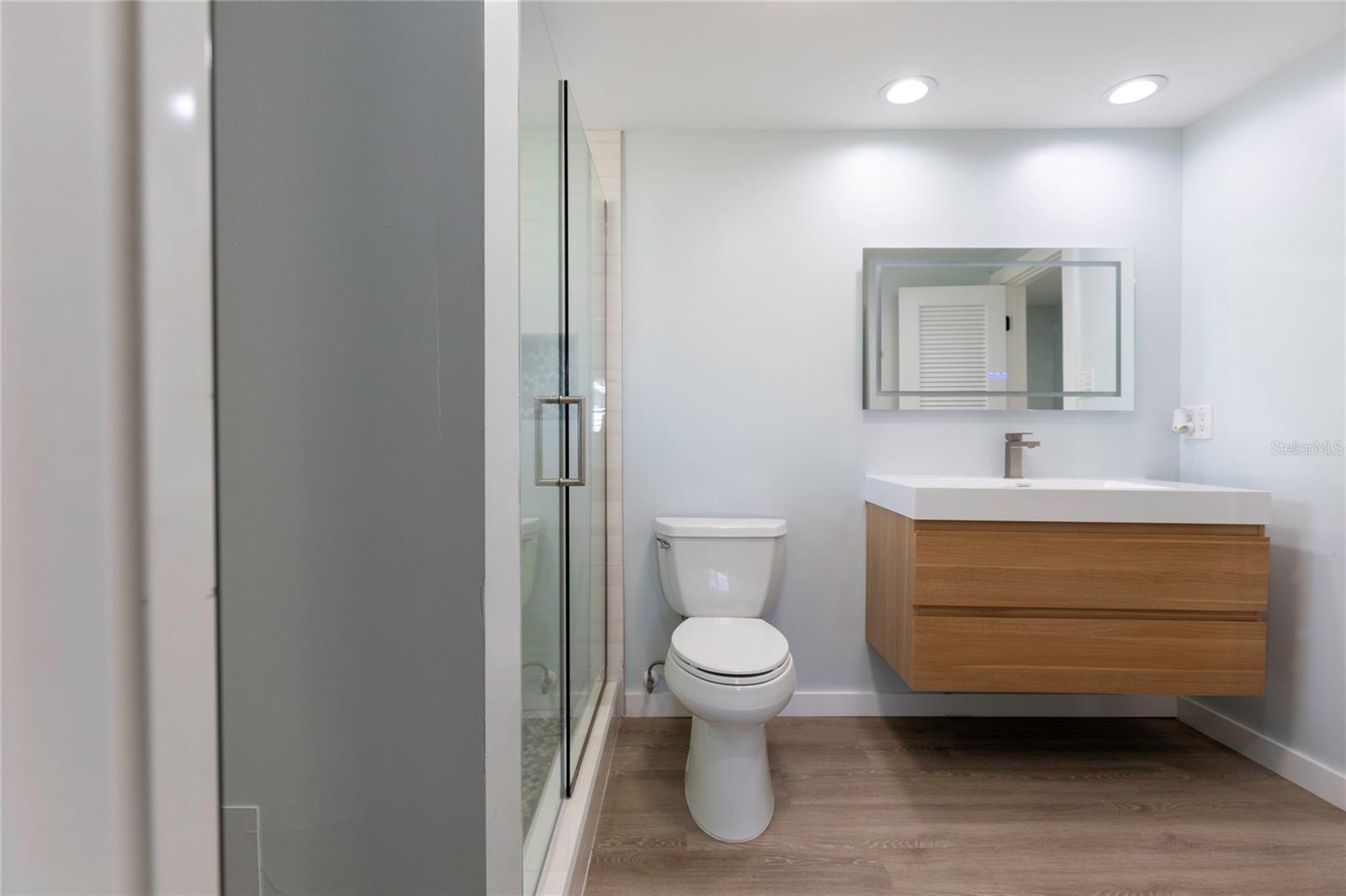FLORENCE - Residential Lease