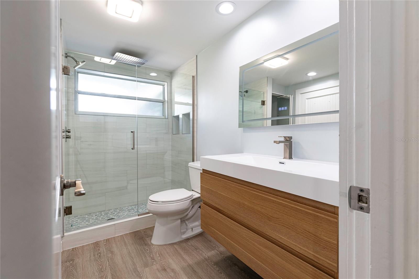 FLORENCE - Residential Lease