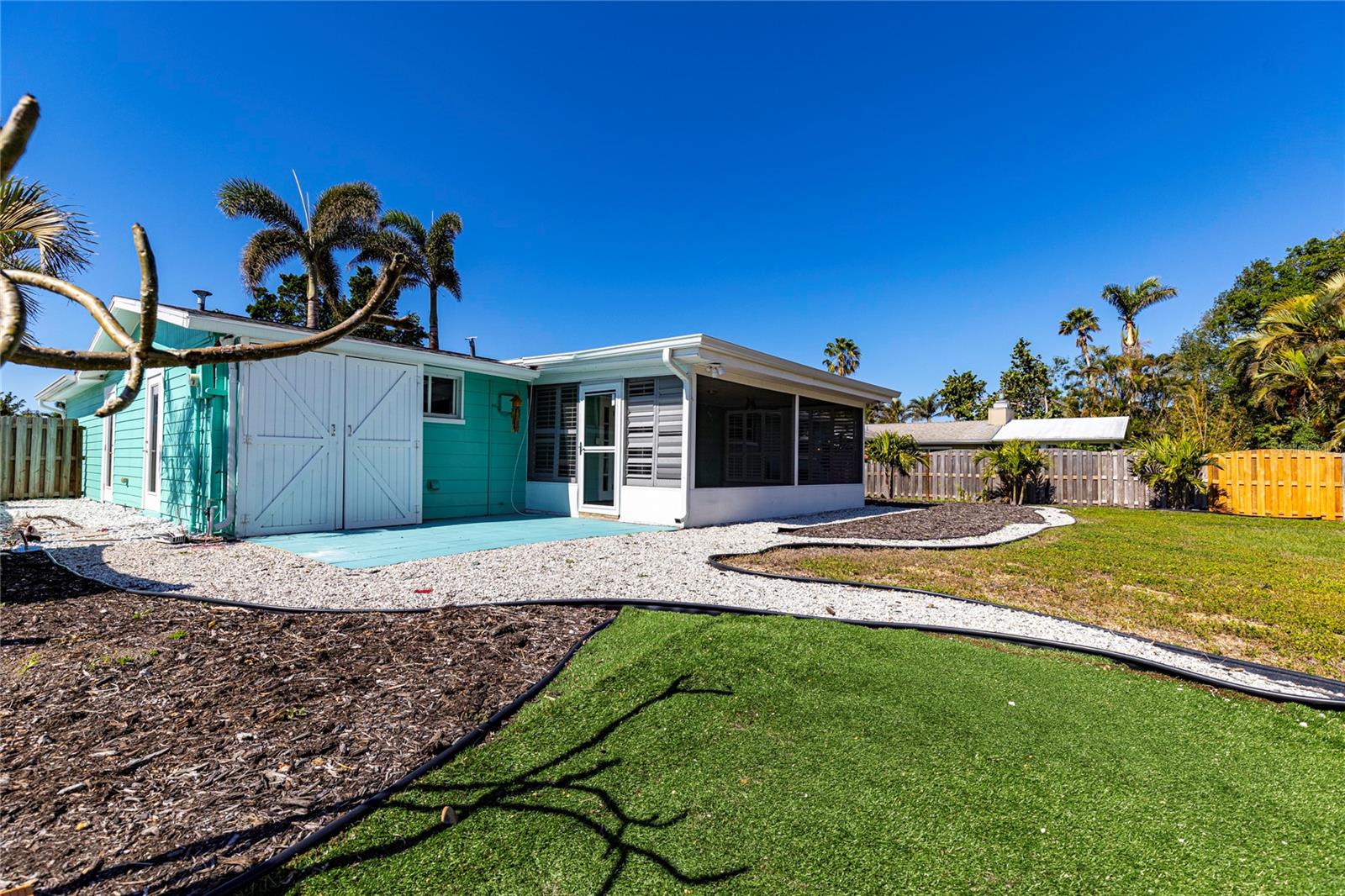 FLORENCE - Residential Lease