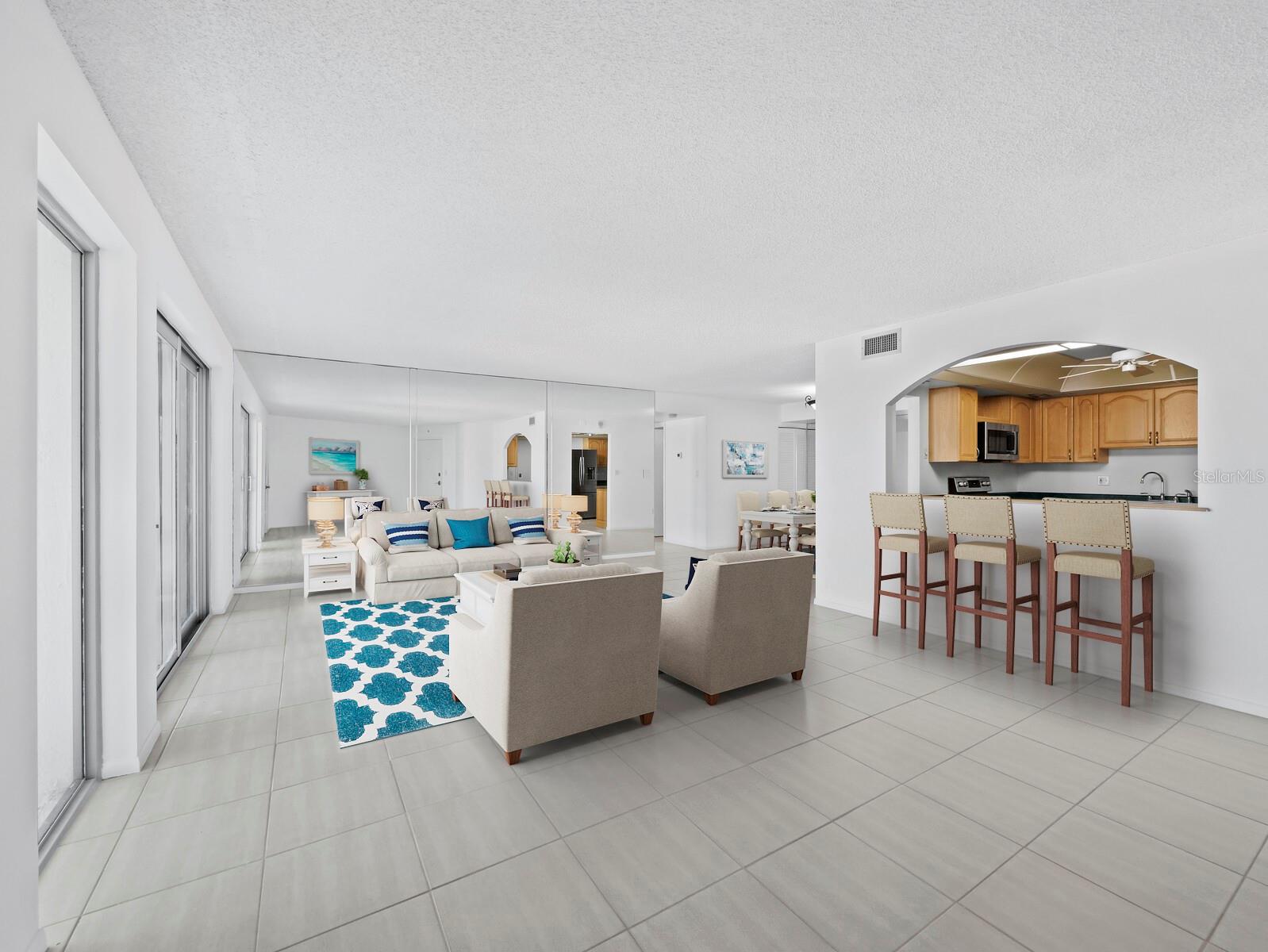 ISLANDER CLUB OF LONGBOAT - Residential