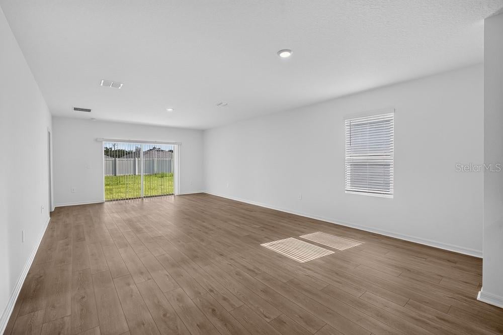 12219 TEMPEST LANE