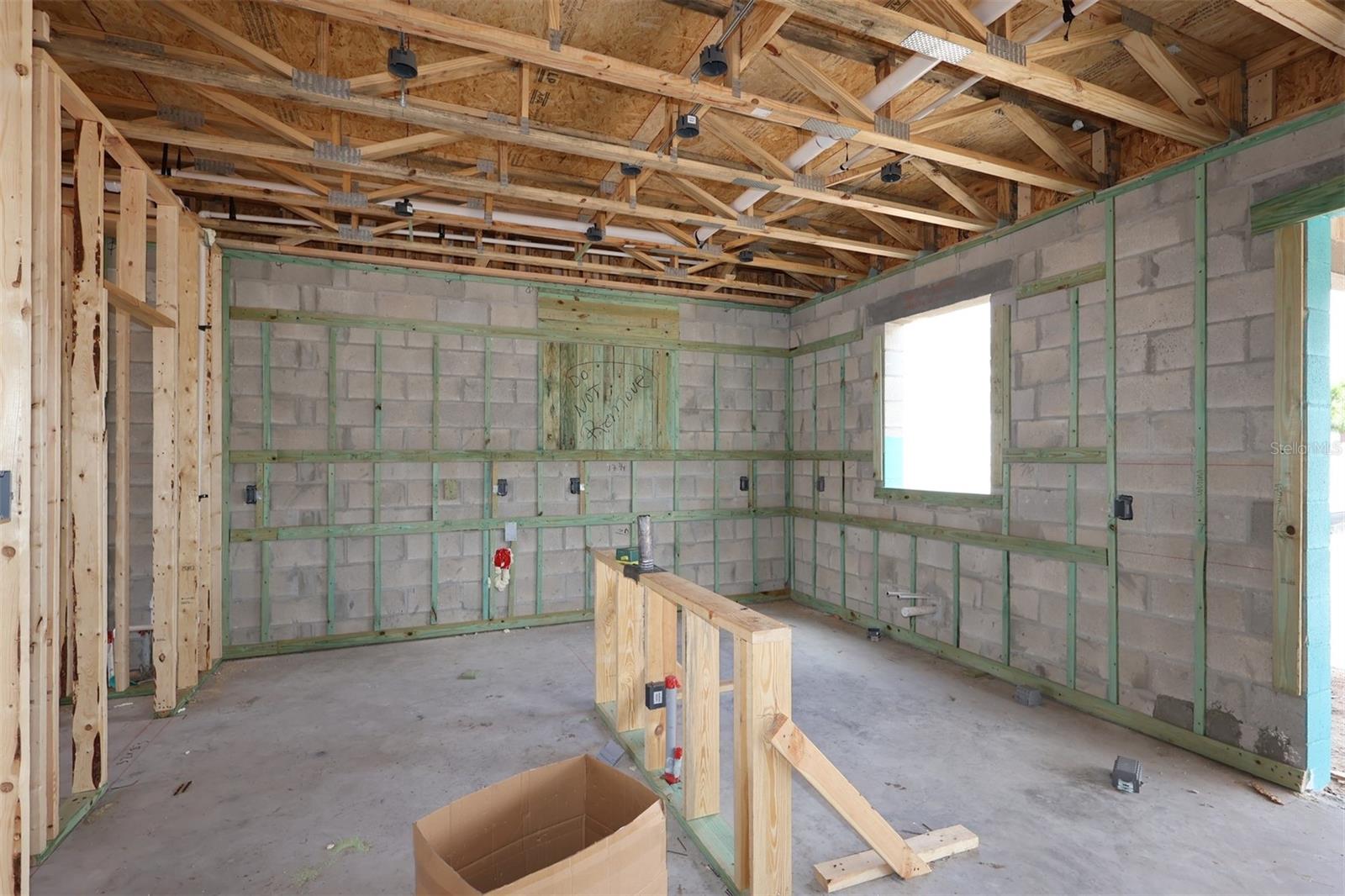 BAY LAKE FARMS AT ST CLOUD - Residential