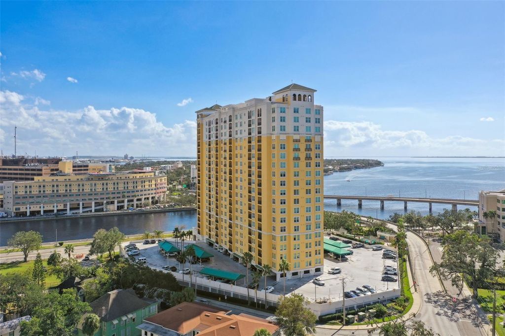 Photo of 345 Bayshore Boulevard #906, Tampa, FL 33606 (MLS # TB8473659)
