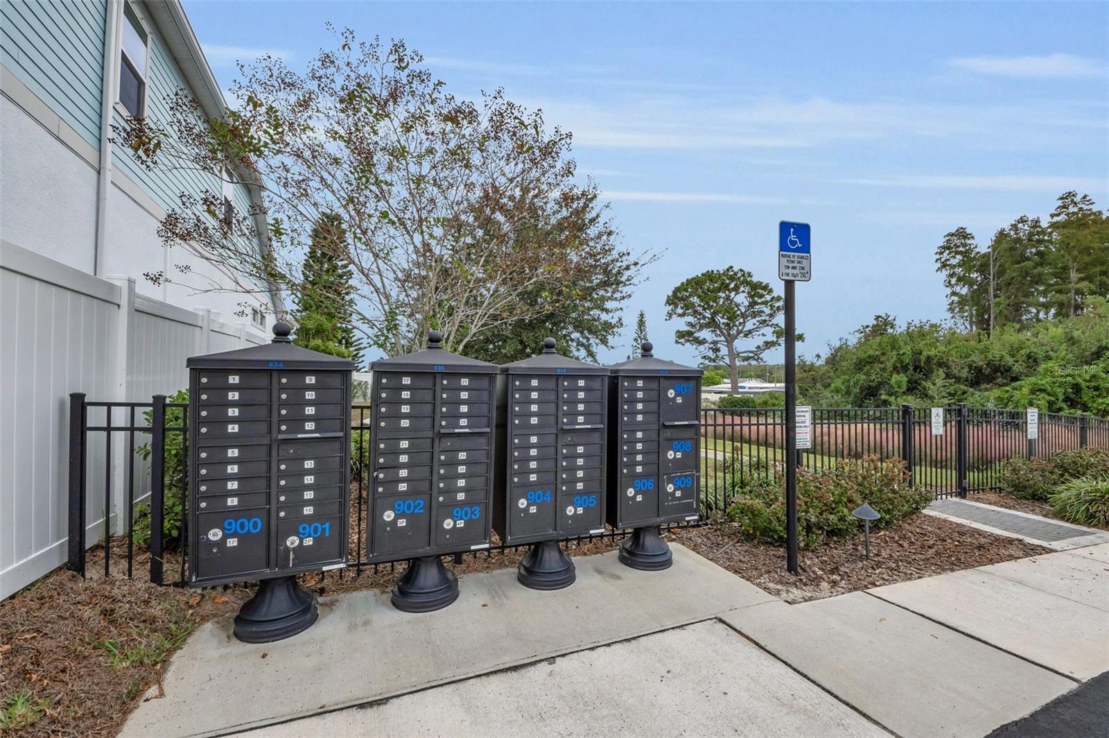 EAGLE CREEK ESTATES - Residential