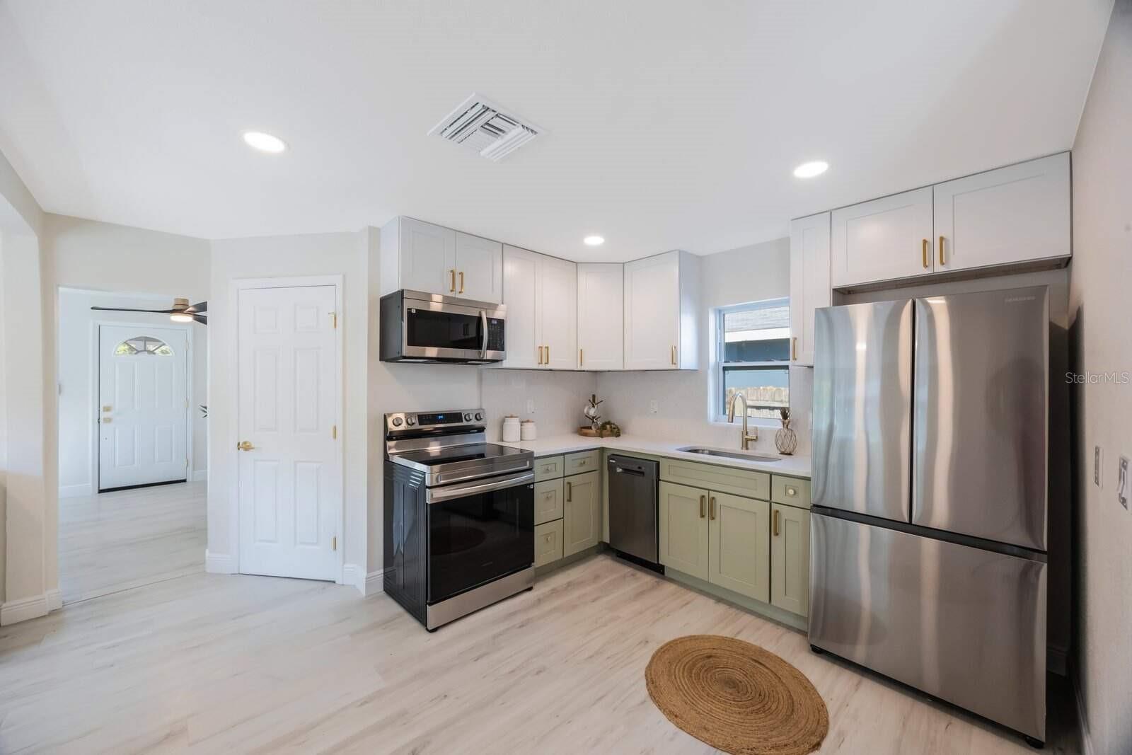 VIRGINIA HEIGHTS - Residential