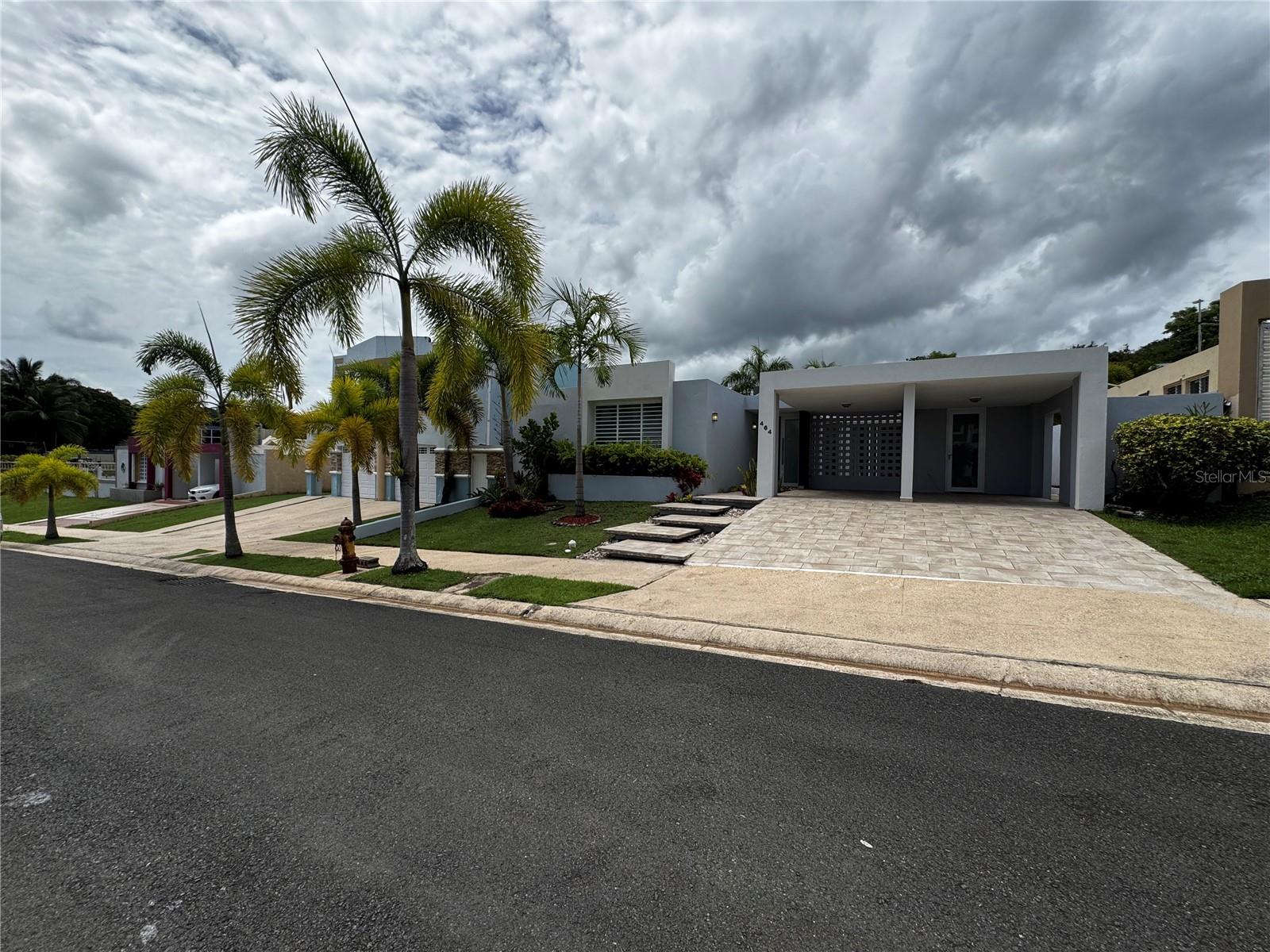 CAMBALACHE - Residential