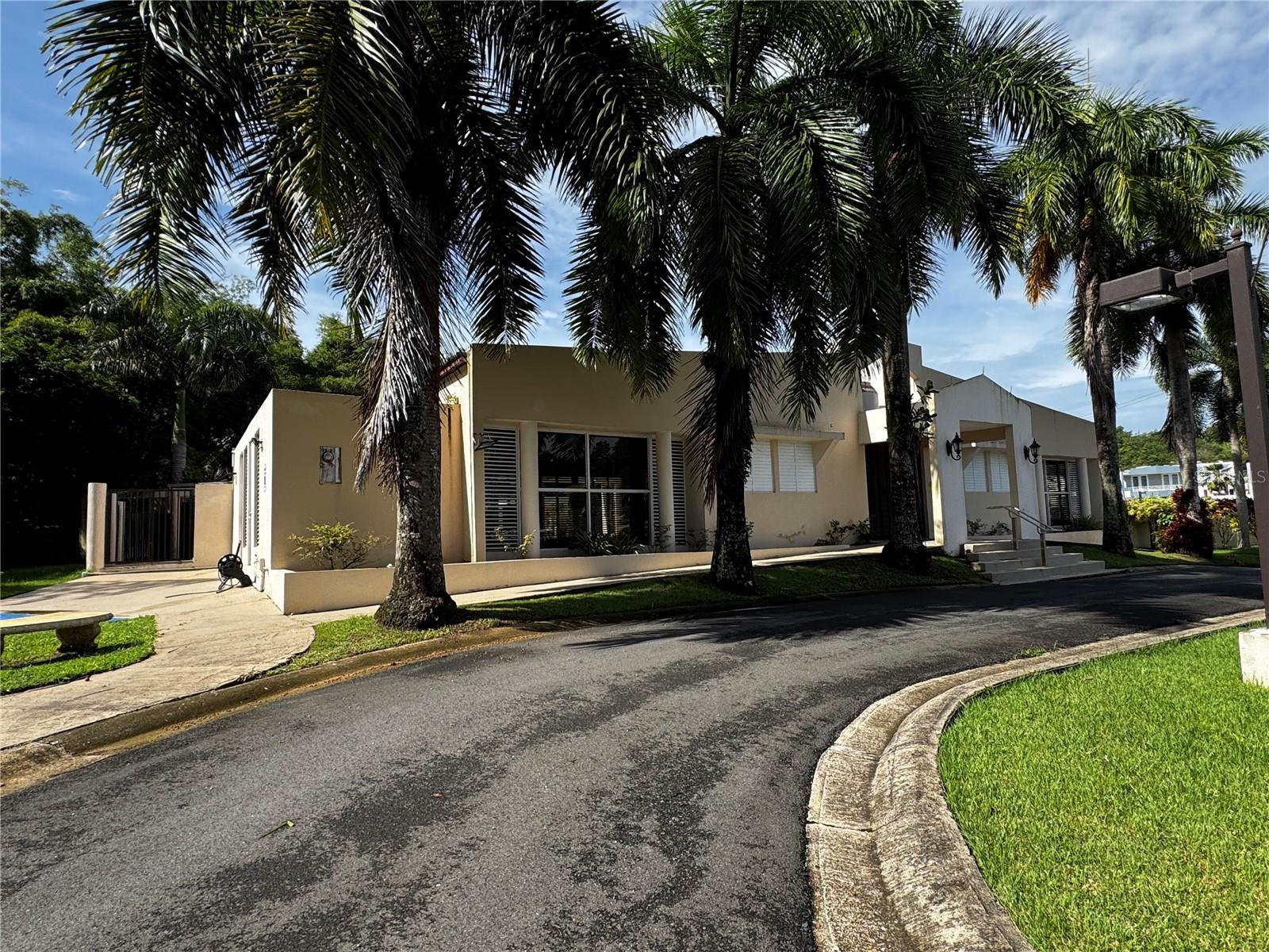 CAMBALACHE - Residential