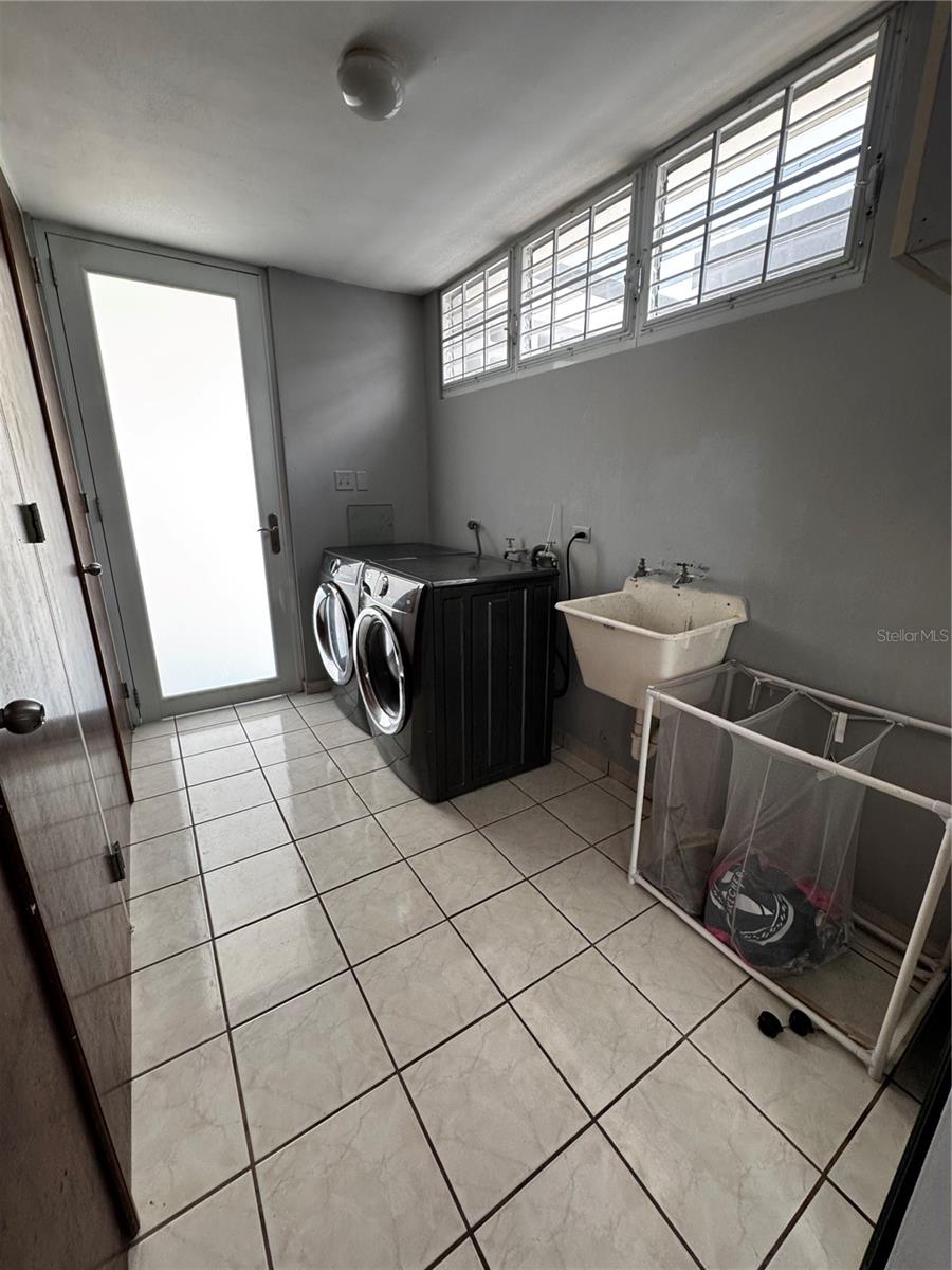 CAMBALACHE - Residential