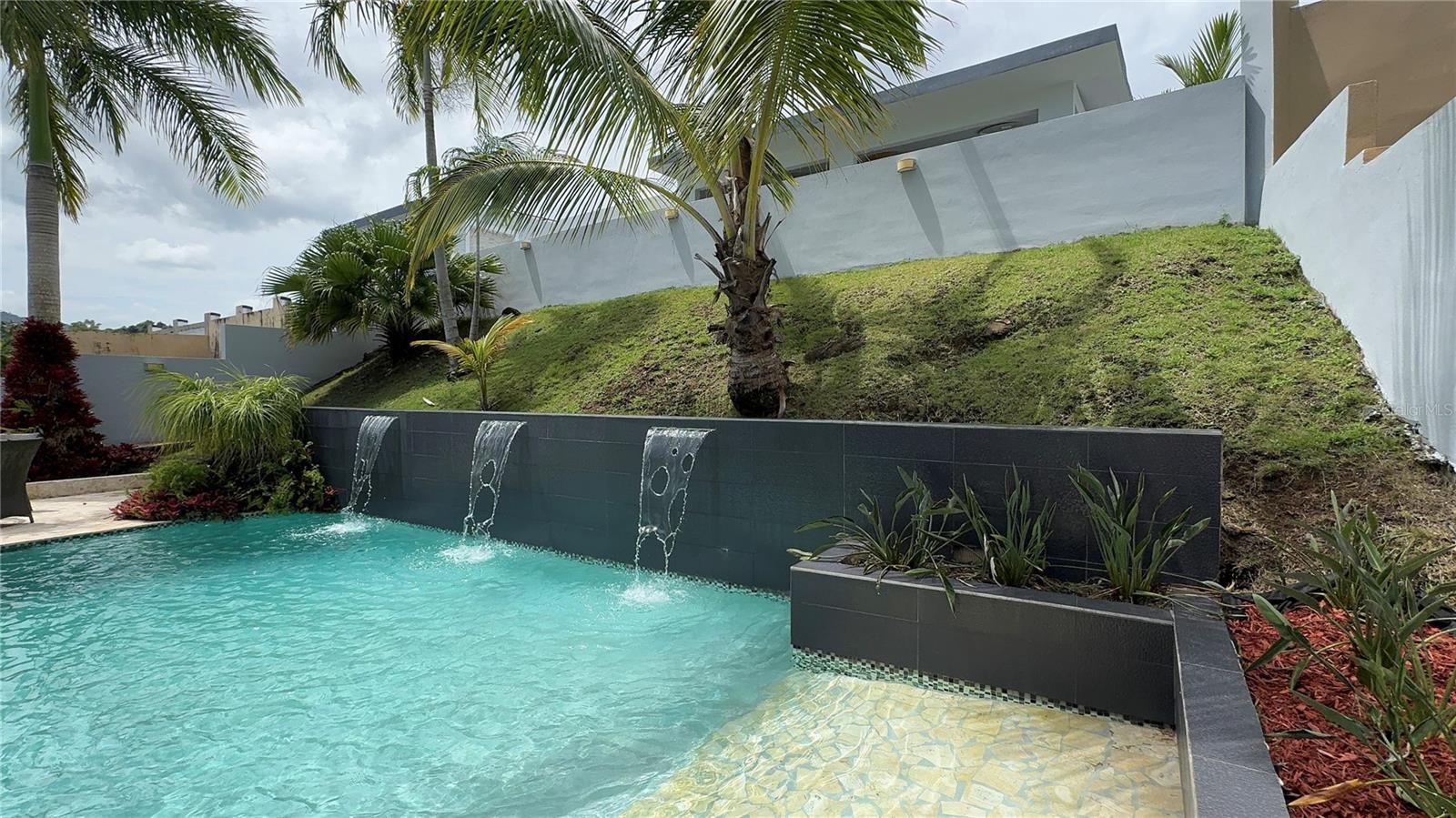 CAMBALACHE - Residential