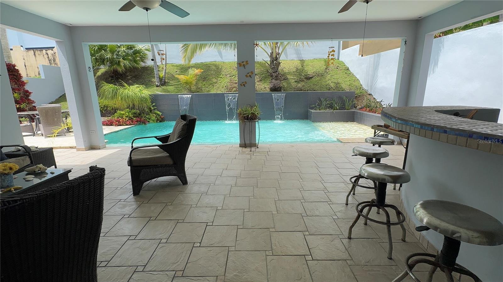 CAMBALACHE - Residential