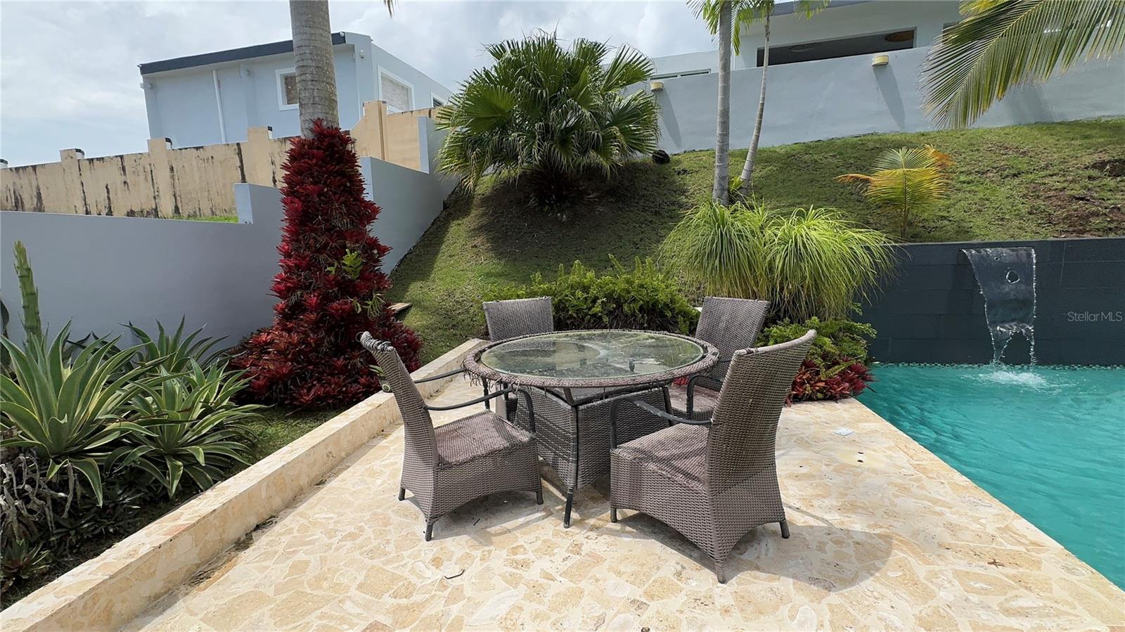 CAMBALACHE - Residential