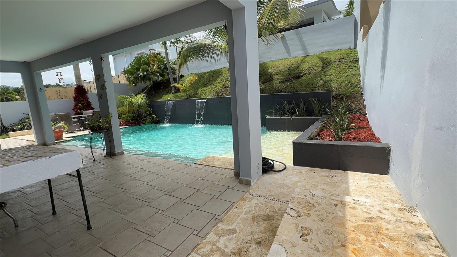 CAMBALACHE - Residential