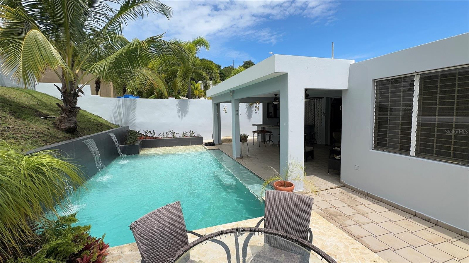 CAMBALACHE - Residential