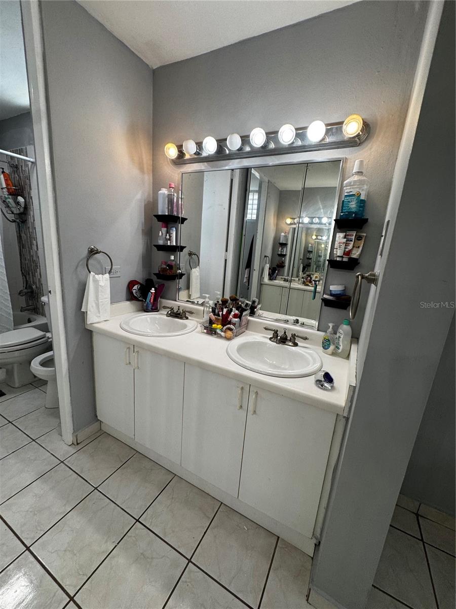 CAMBALACHE - Residential