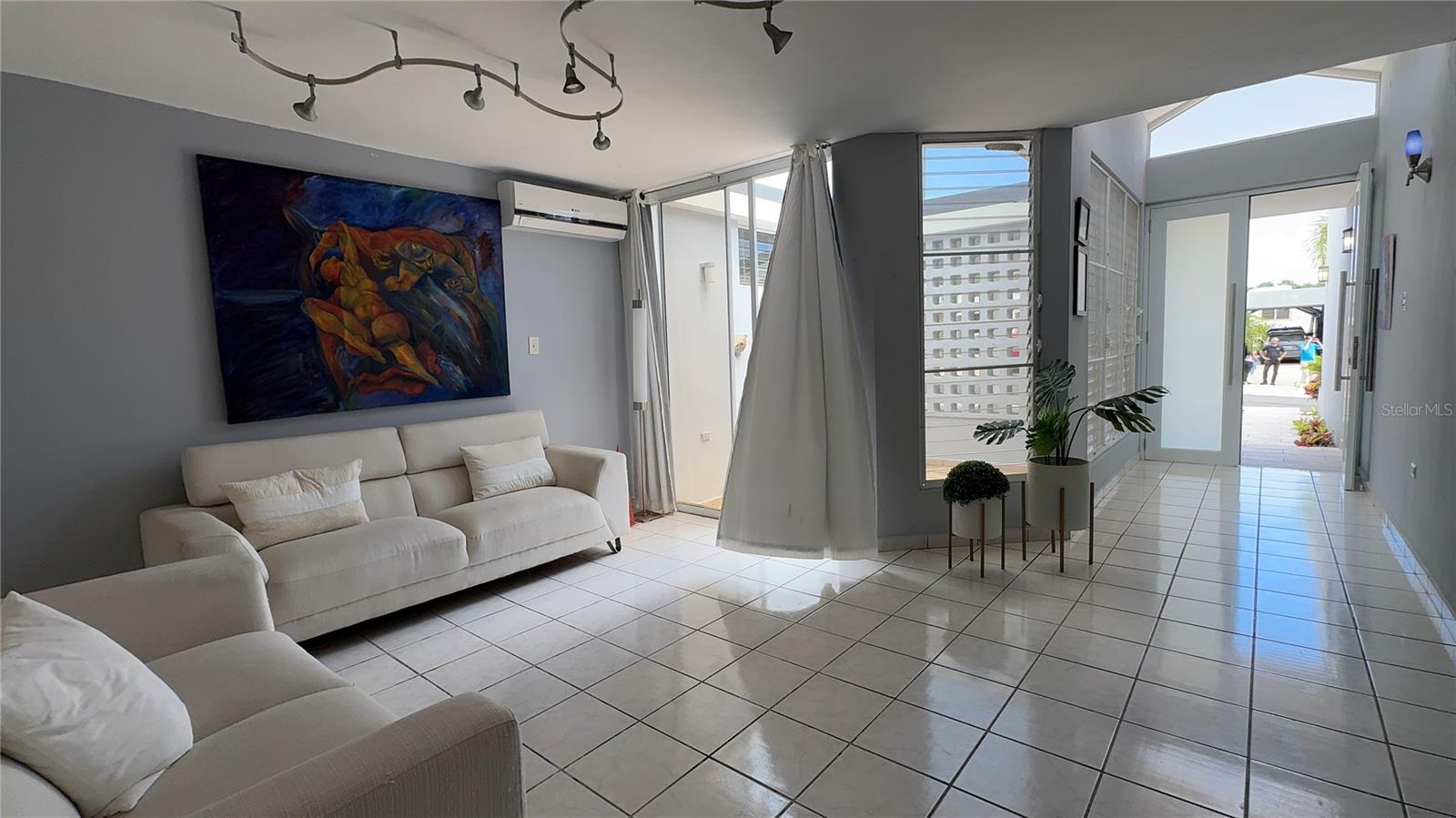 CAMBALACHE - Residential