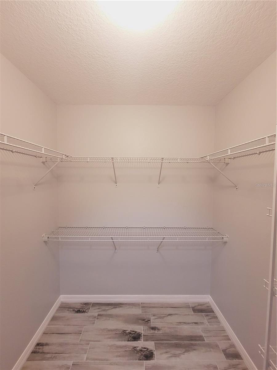 SOUTHWEST QUADRANT PH 01-04 - Residential Lease