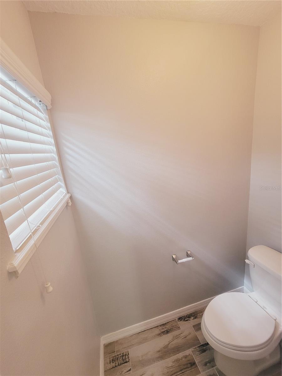 SOUTHWEST QUADRANT PH 01-04 - Residential Lease