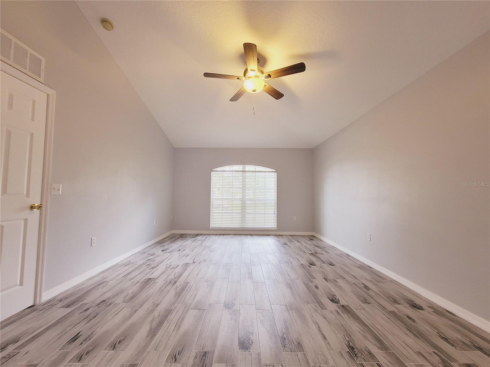 SOUTHWEST QUADRANT PH 01-04 - Residential Lease