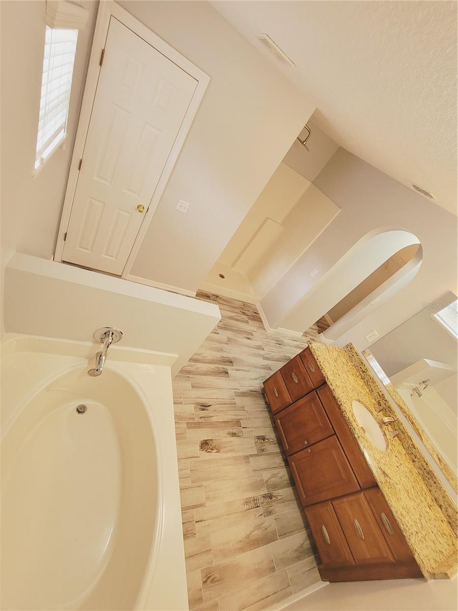 SOUTHWEST QUADRANT PH 01-04 - Residential Lease