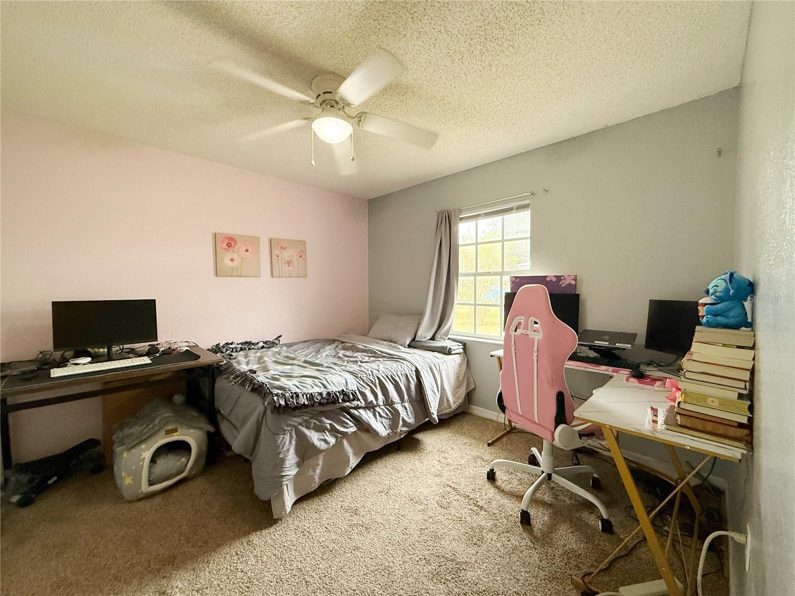 HOWARD WEST - Residential