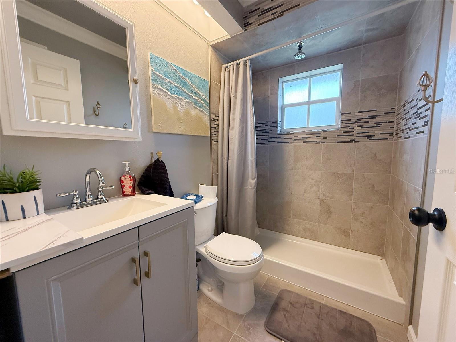 HOWARD WEST - Residential