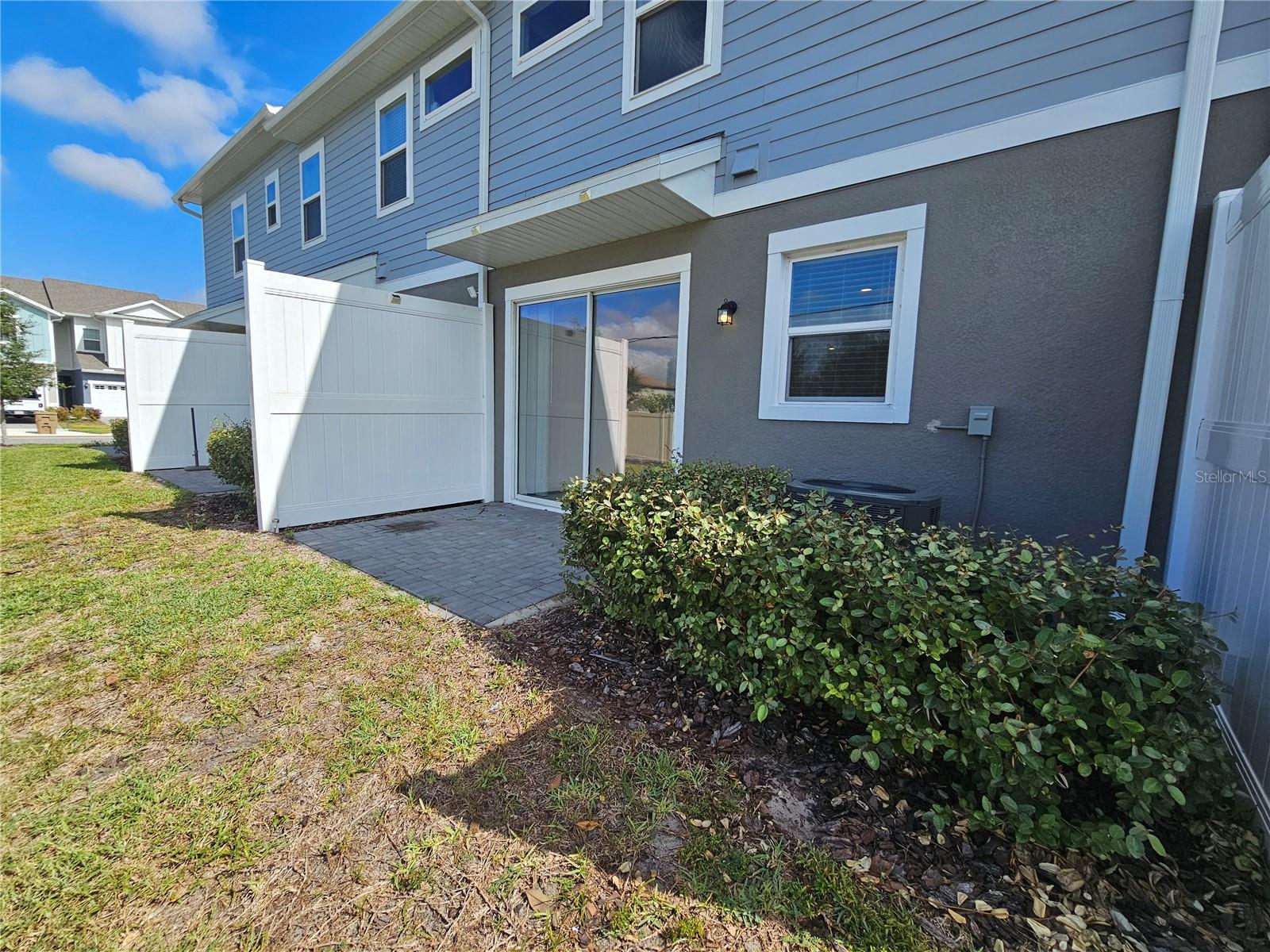 BRIXTON TWNHMS - Residential