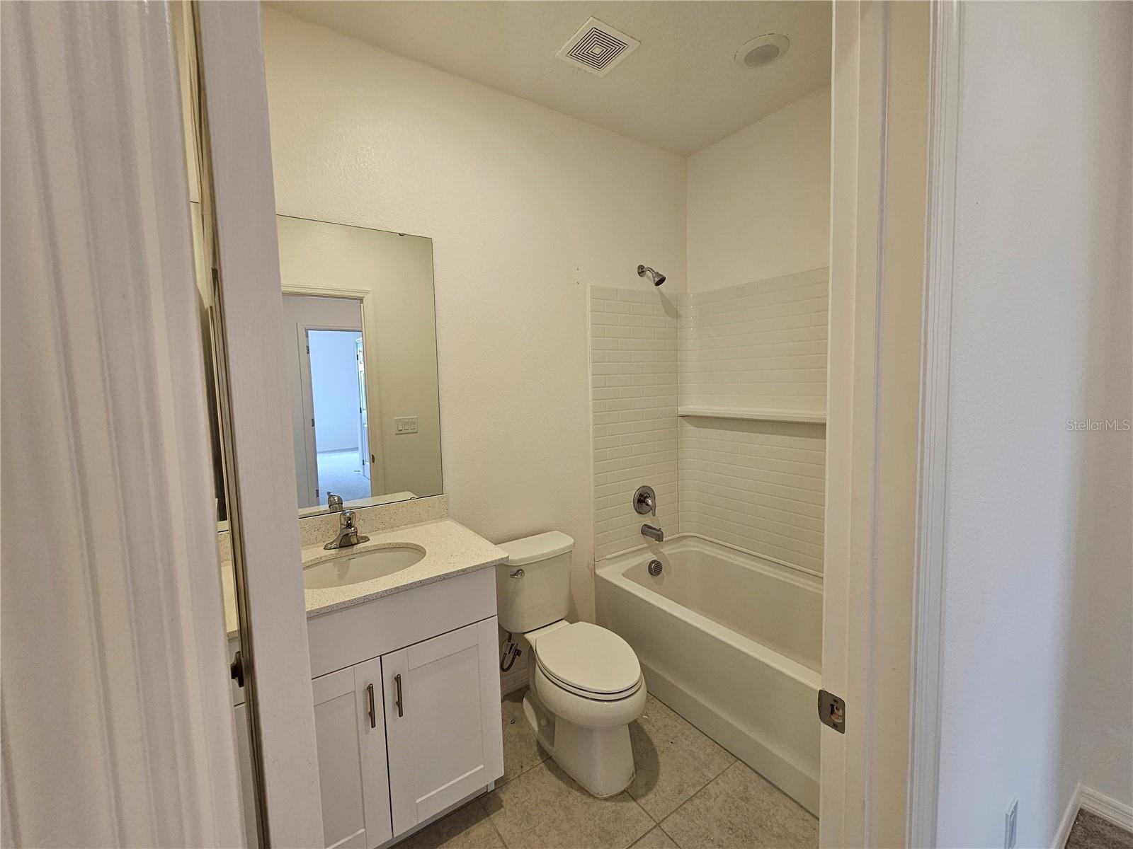 BRIXTON TWNHMS - Residential