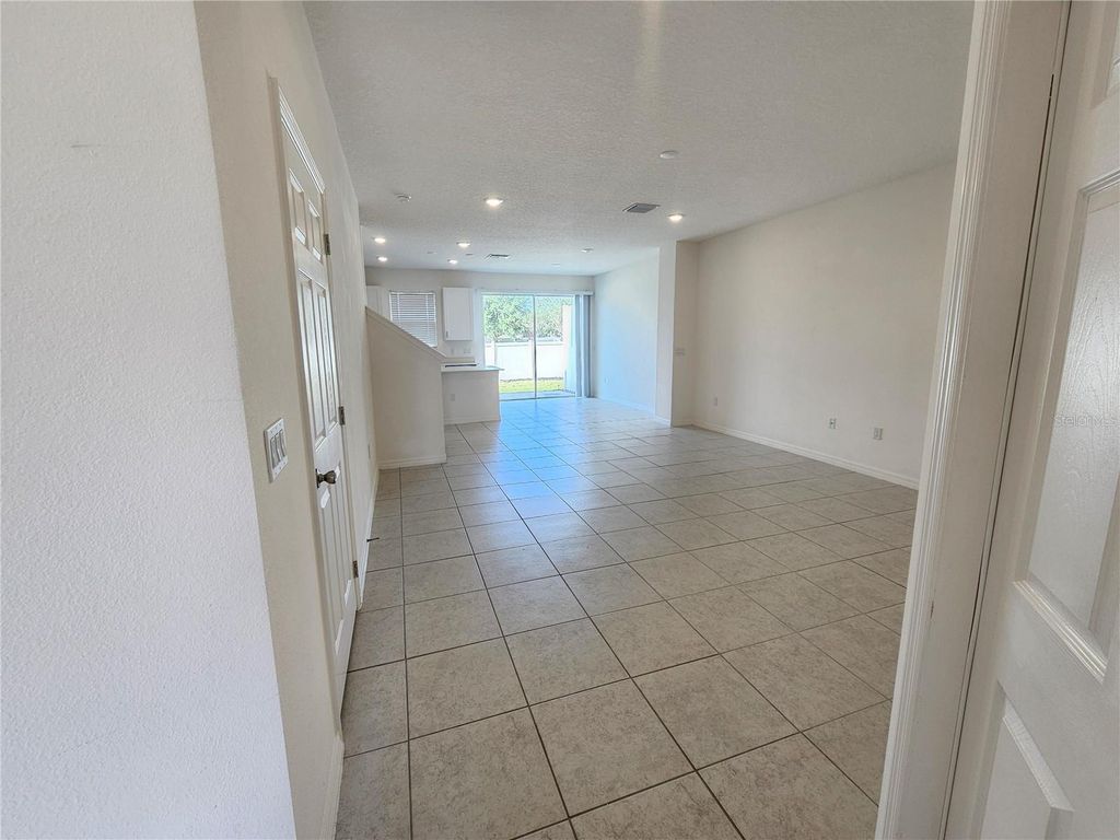 Photo of 1260 Wycliffe Way, Saint Cloud, FL 34771 (MLS # S5147138)