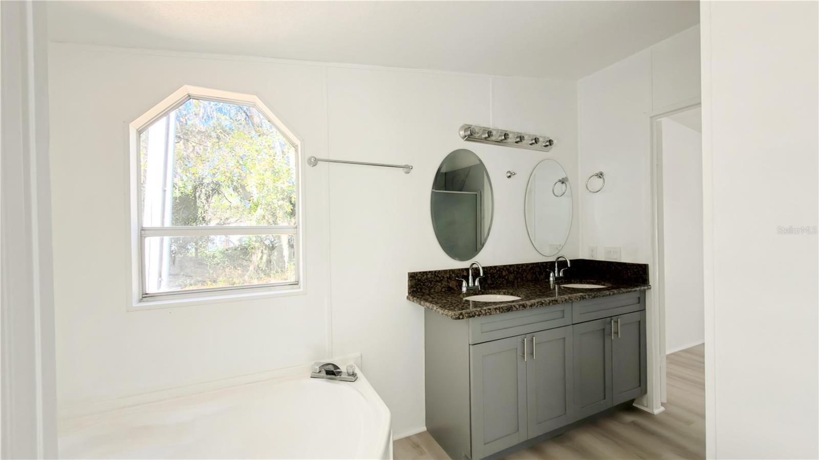 ANGUS VALLEY - Residential