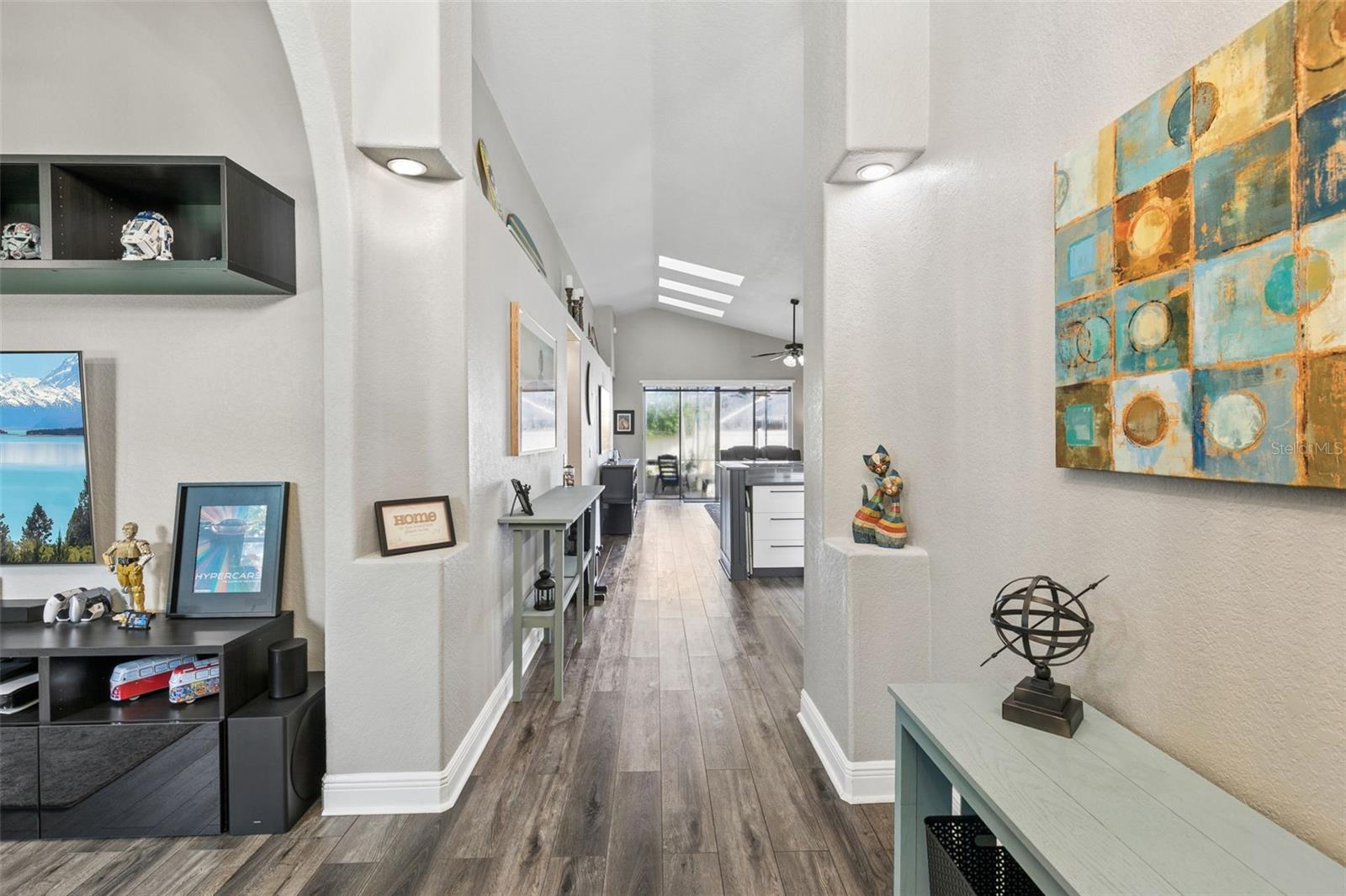 725 HALLOWELL CIRCLE