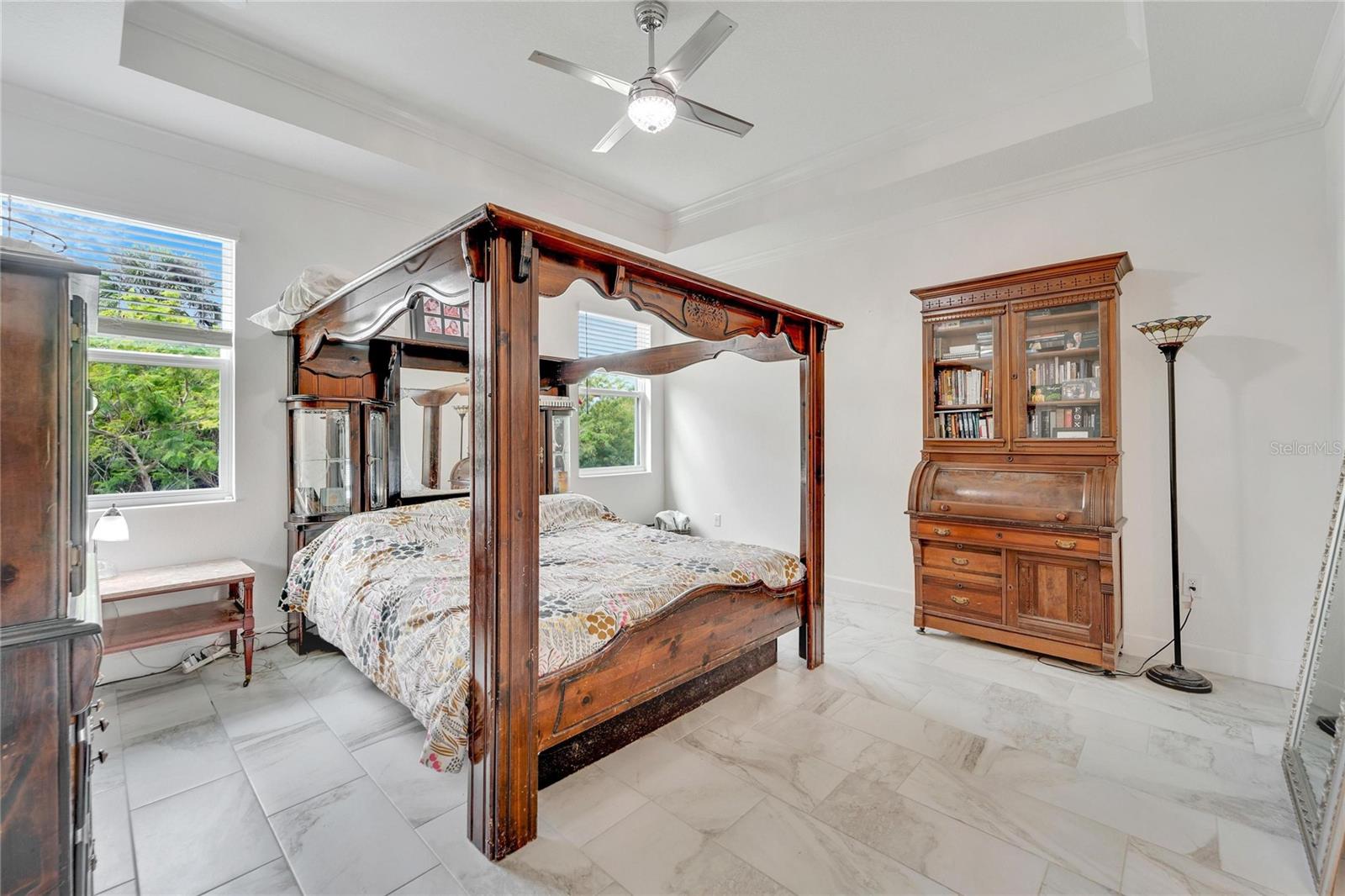 MIRABAY PH 3C-1 - Residential