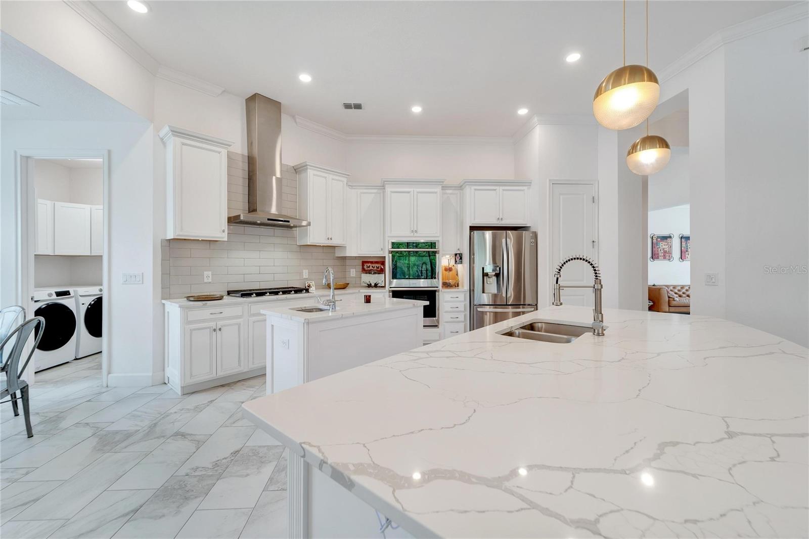 MIRABAY PH 3C-1 - Residential