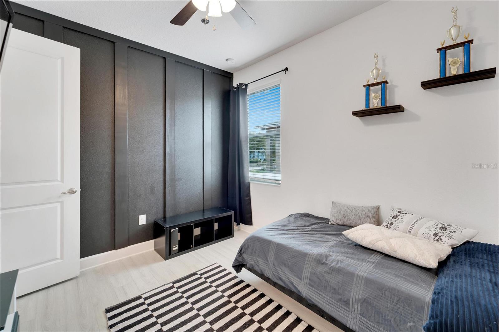 MIRABAY PH 3C-1 - Residential