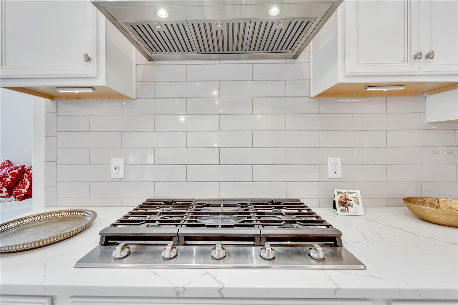 MIRABAY PH 3C-1 - Residential