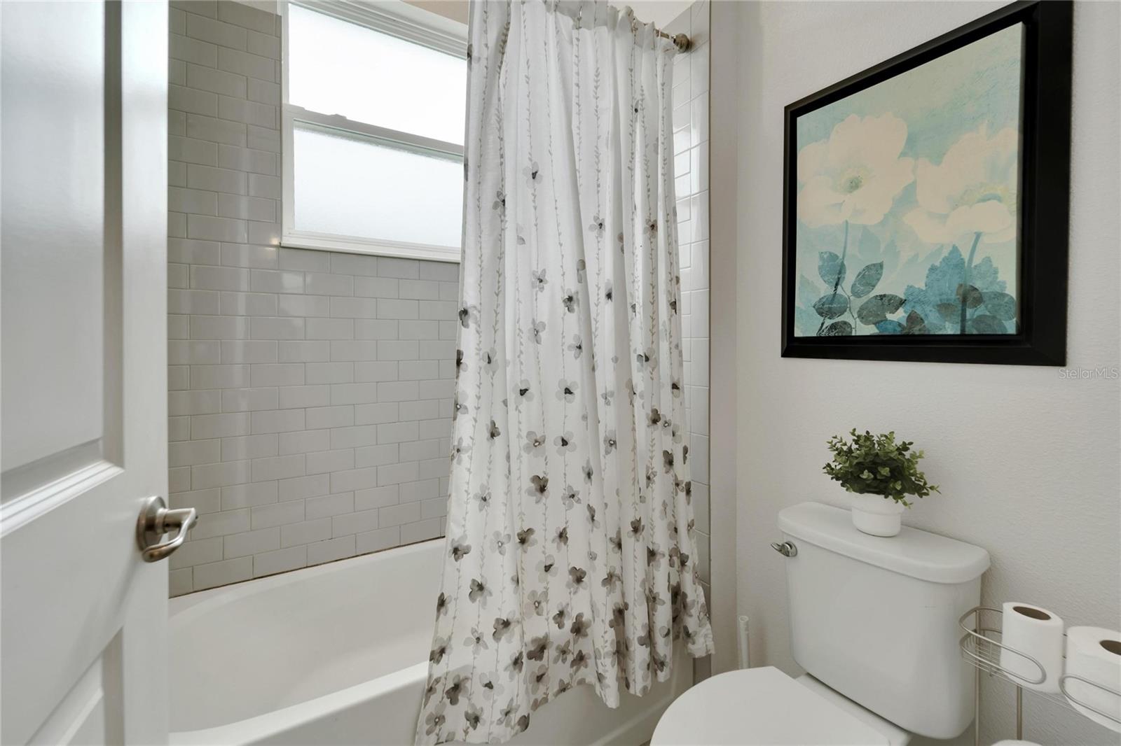 MIRABAY PH 3C-1 - Residential