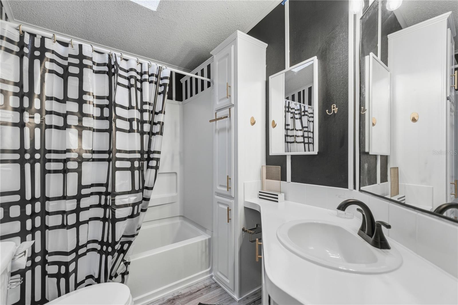 FELLOWSHIP ACRES - Residential