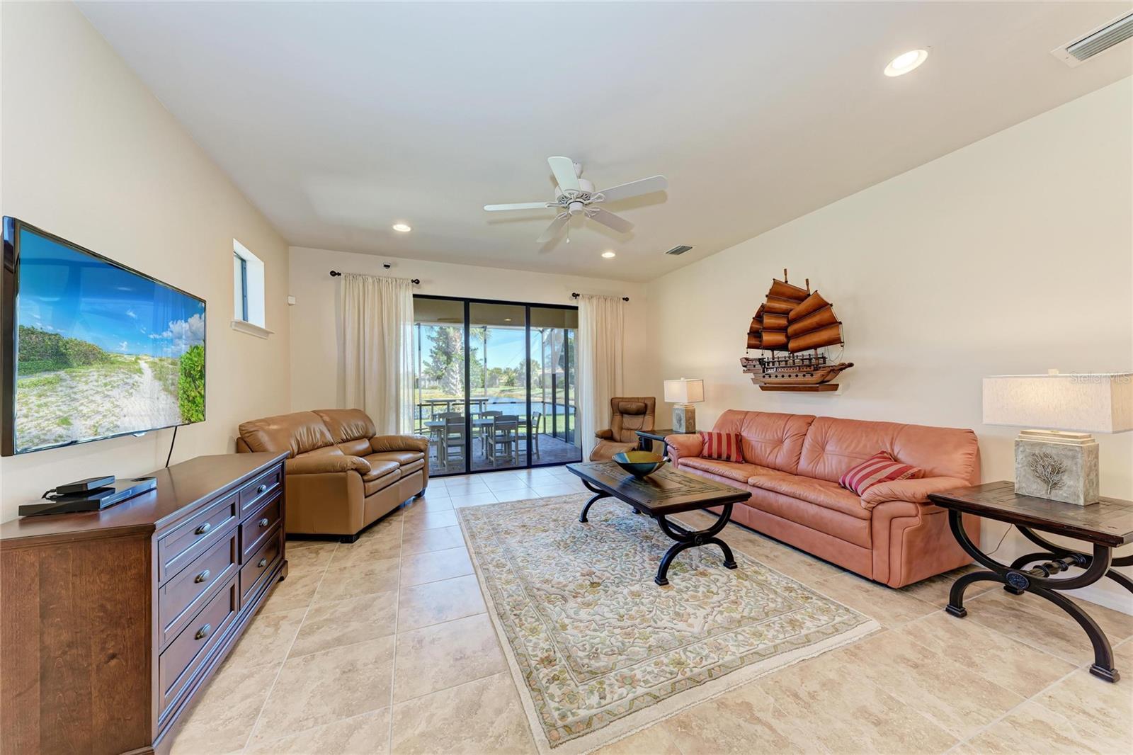 SANDHILL PRESERVE - Residential