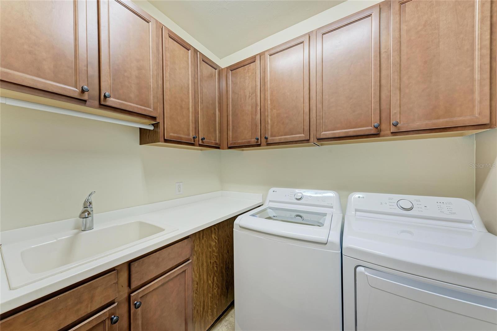 SANDHILL PRESERVE - Residential