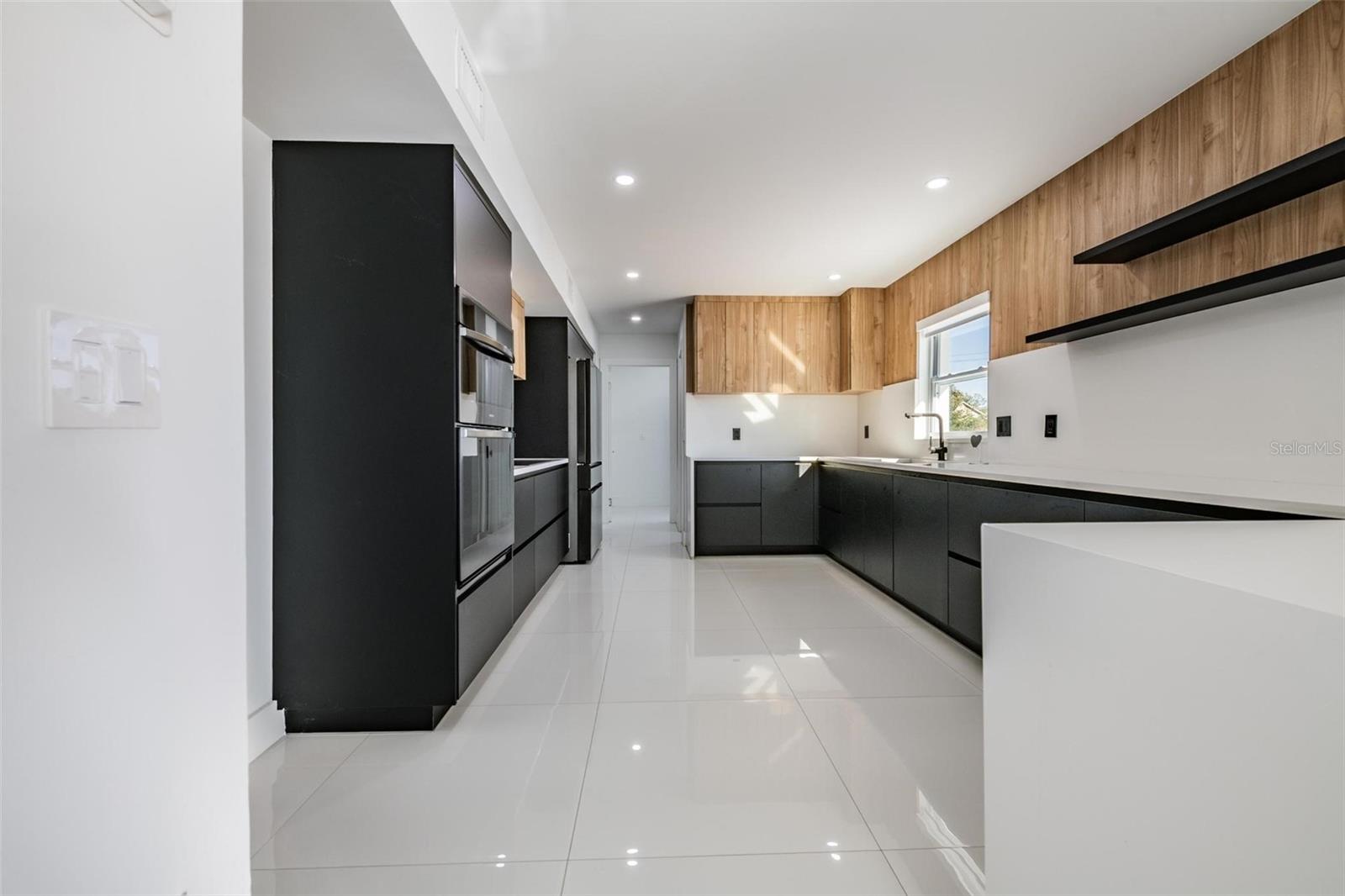 COUNTRY PLACE WEST UNIT IV - Residential