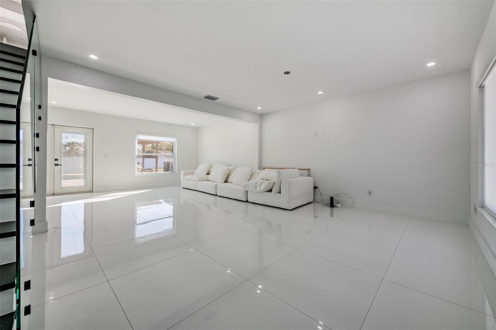 COUNTRY PLACE WEST UNIT IV - Residential