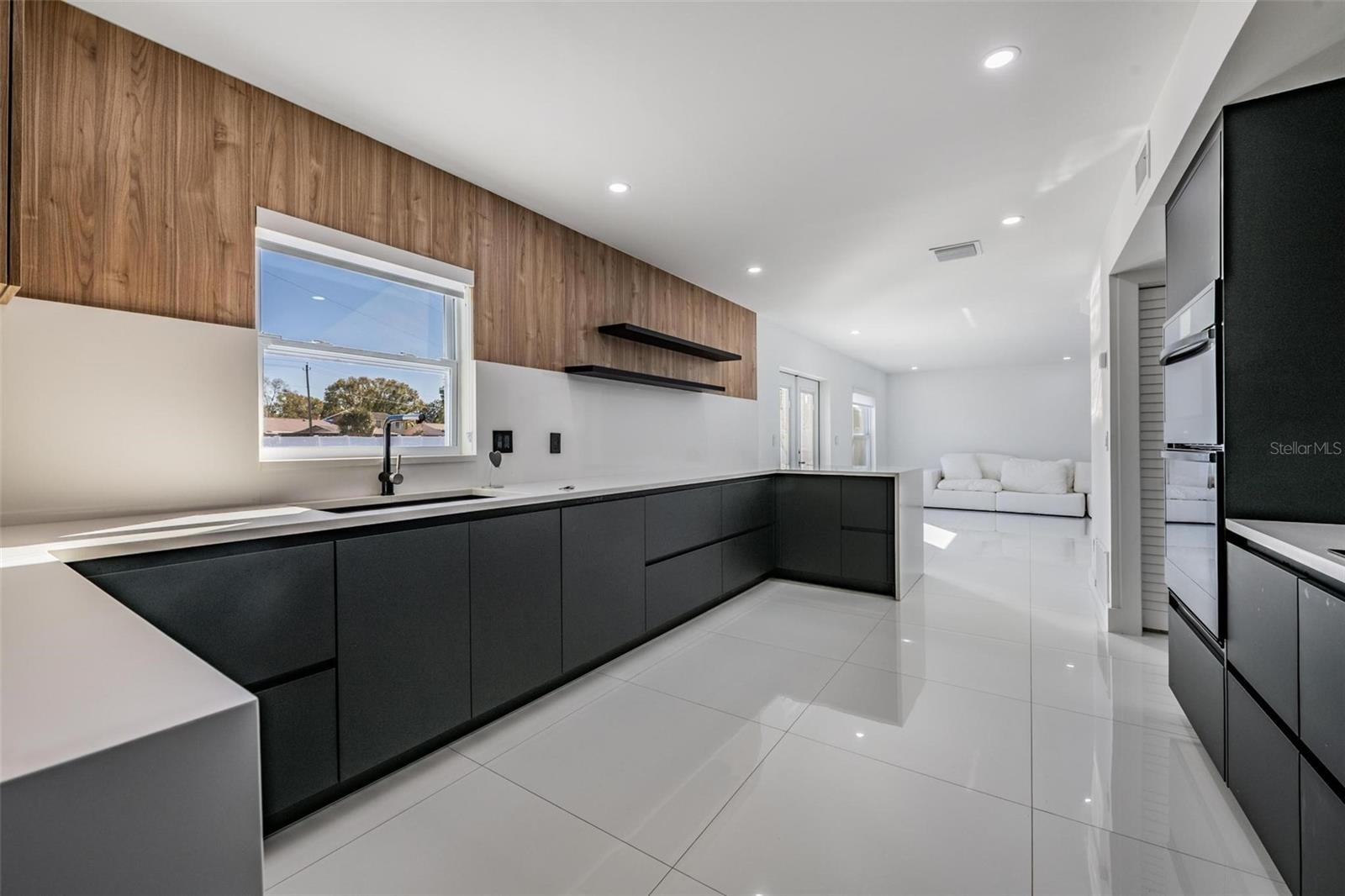 COUNTRY PLACE WEST UNIT IV - Residential