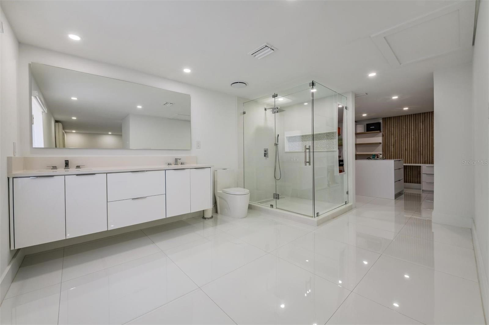 COUNTRY PLACE WEST UNIT IV - Residential