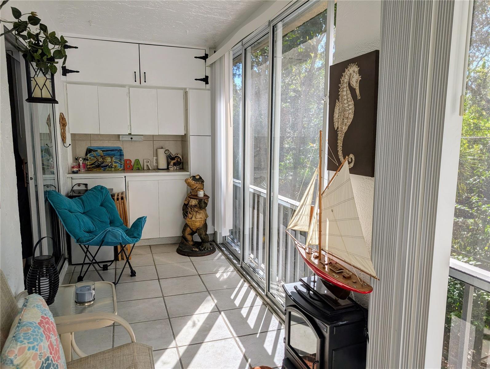 BAYSHORE ON THE LAKE APTS II SEC 3 - Residential