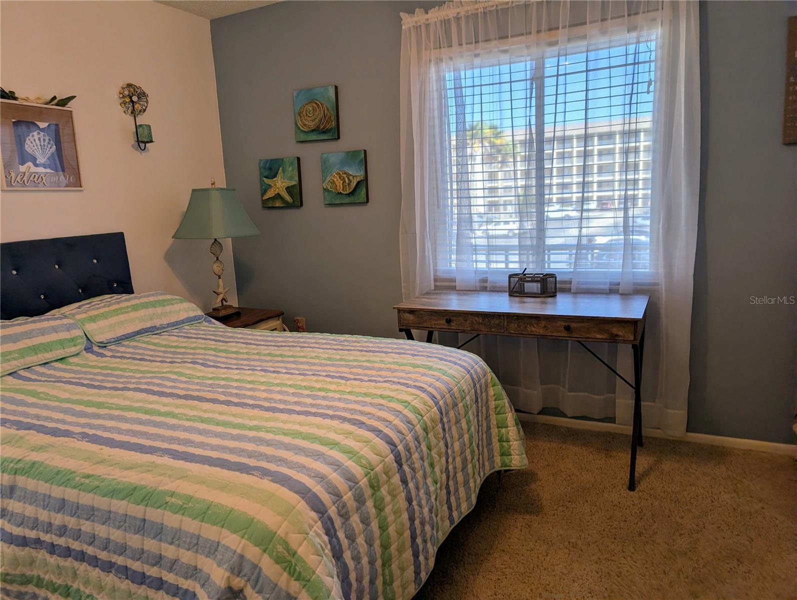 BAYSHORE ON THE LAKE APTS II SEC 3 - Residential